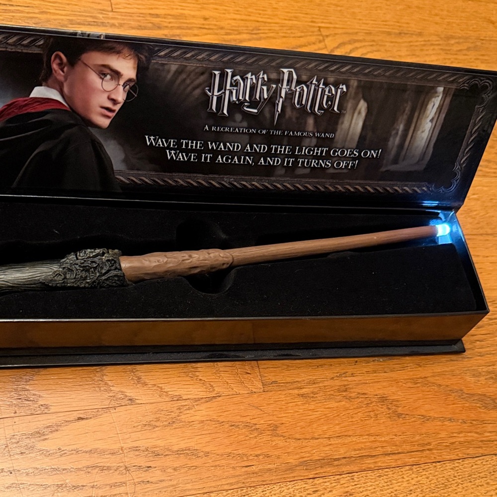 Harry Potter Light-Up Wand